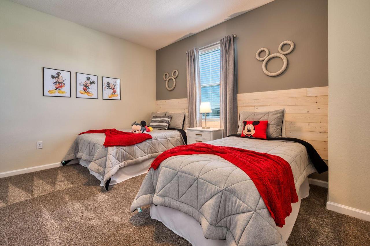 Pleasant Home With Lake View And Themed Bedroom Orlando Exterior foto